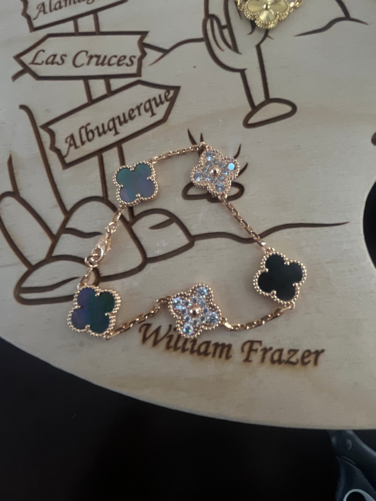 Four leaf bracelets