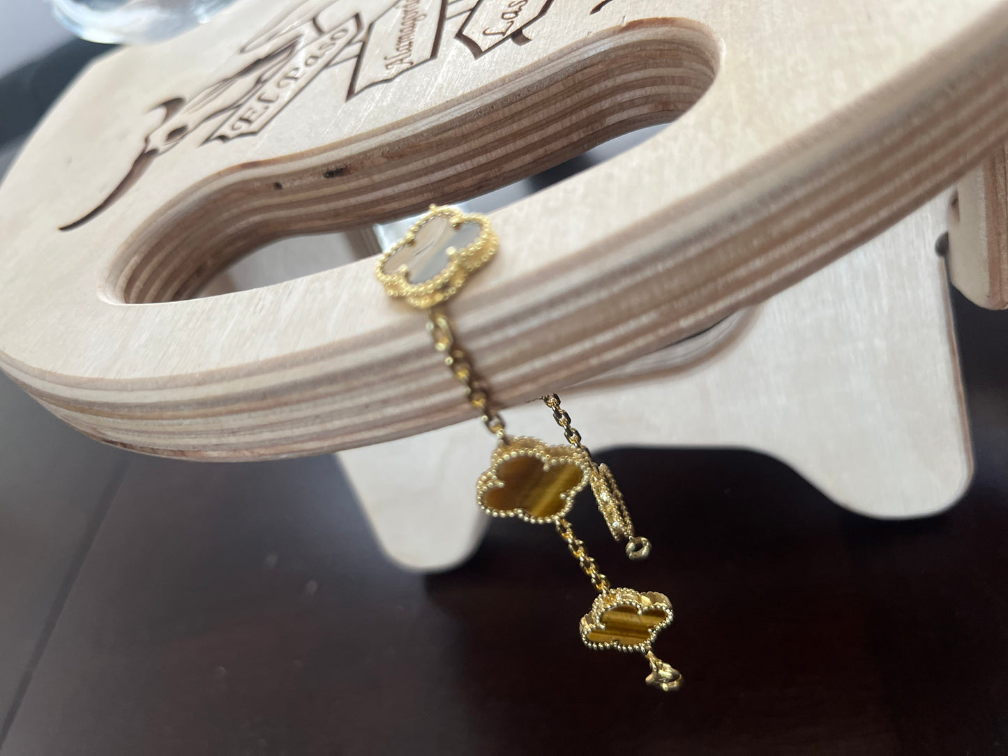 Four leaf bracelets